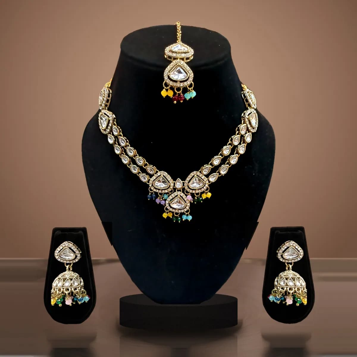 Rangeeli Kundan Jhumka Set